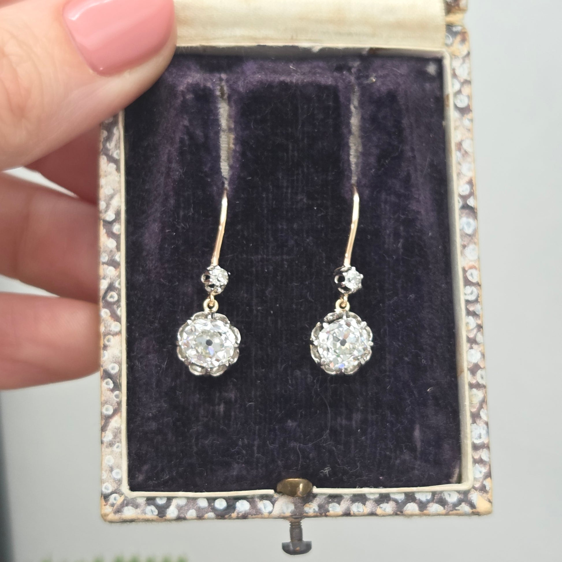 Edwardian Antique 2.60ct Old Cut Drop Diamond Earrings