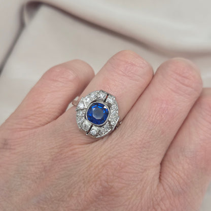 Antique Vintage Art Deco French 1.87ct Sapphire and Diamond Cluster Plaque Ring in Platinum