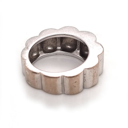 Vintage Chanel 18ct White Gold Ribbed Ring