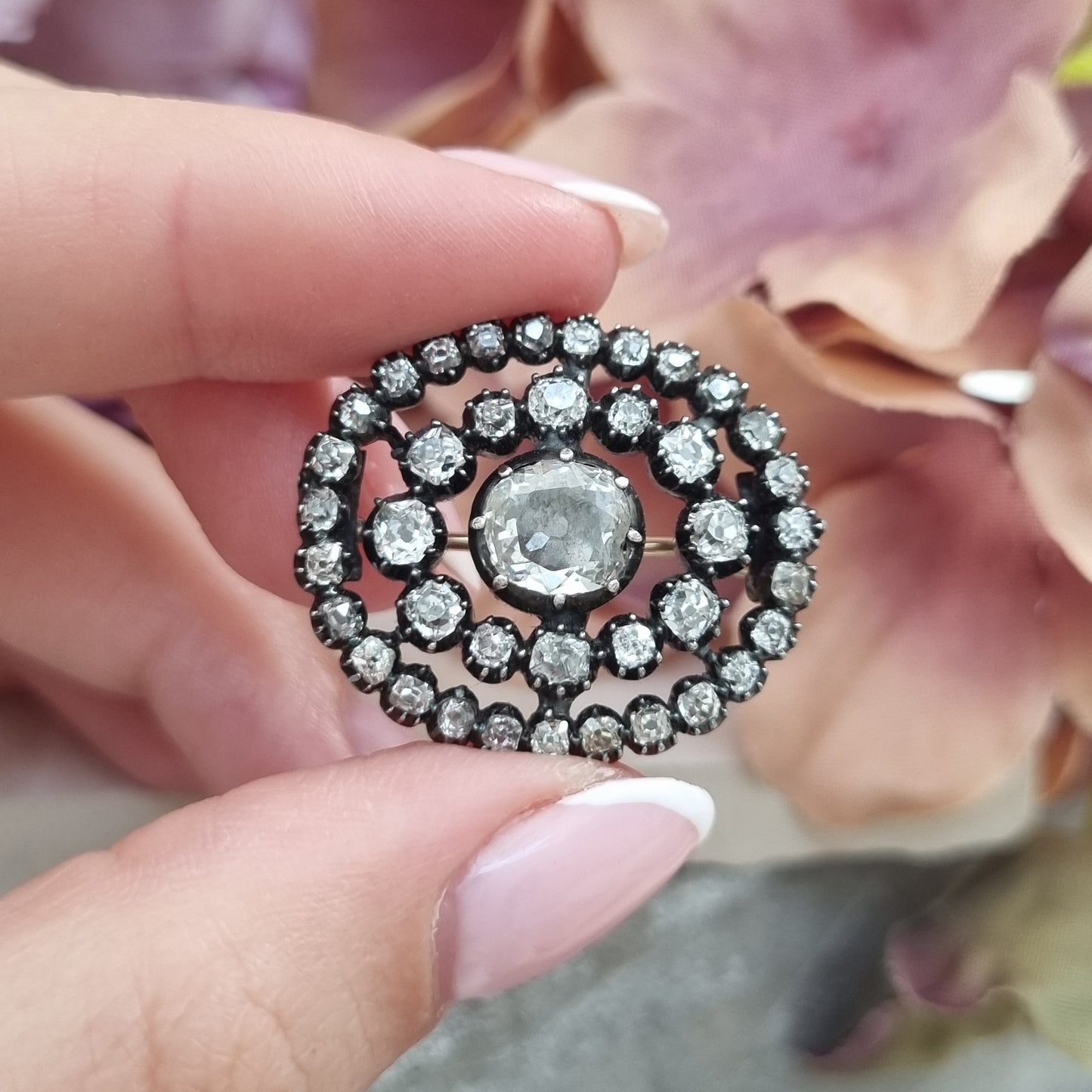 Georgian Antique 2ct Old Cut Diamond Cluster Brooch