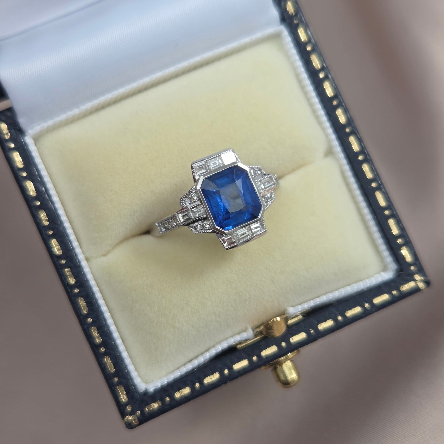 Modern Art Deco Style 1.94ct Sapphire and Diamond Cluster Ring
