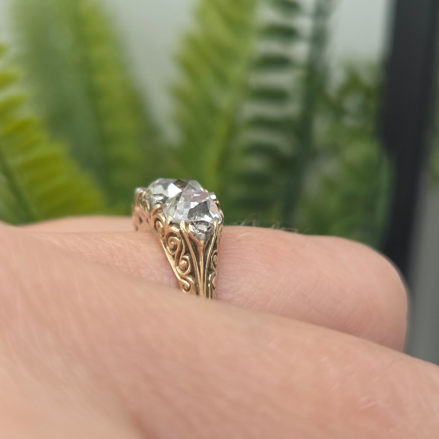 Antique 2.70ct Old Mine Cut Diamond Engagement Ring