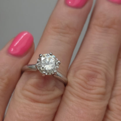 GIA Certified Single Stone 1.60ct Diamond Solitaire Engagement Ring in Platinum