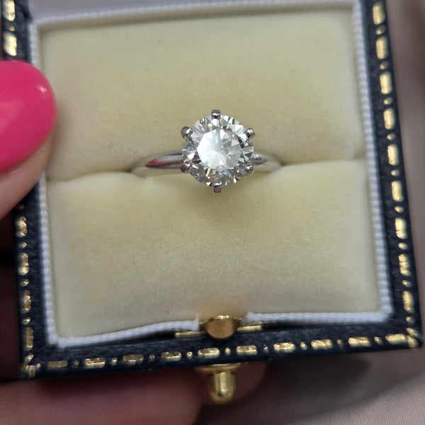 GIA Certified Single Stone 1.60ct Diamond Solitaire Engagement Ring in Platinum