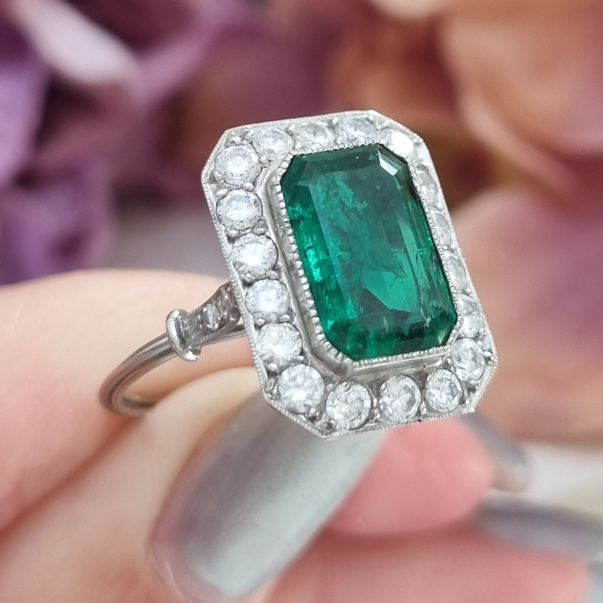 Vintage 2ct Colombian Emerald and Diamond Cluster Dress Ring