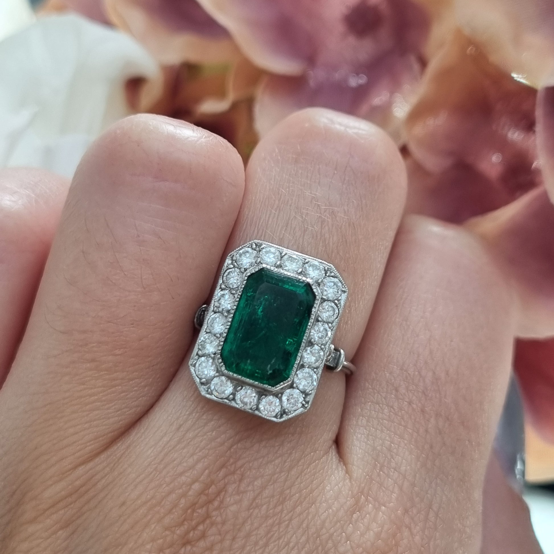 Vintage 2ct Colombian Emerald and Diamond Cluster Dress Ring