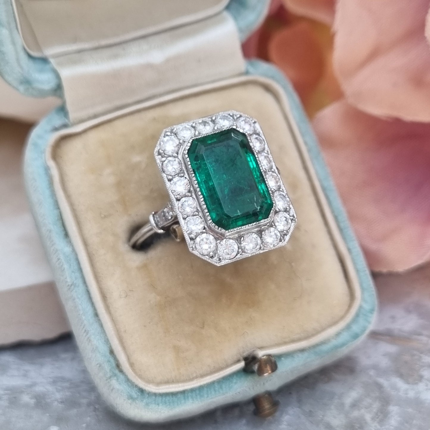 Vintage 2ct Colombian Emerald and Diamond Cluster Dress Ring
