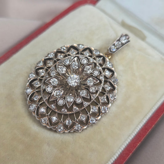 Victorian Antique 2.50ct Old Cut Diamond Oval Cluster Pendant-come-Brooch