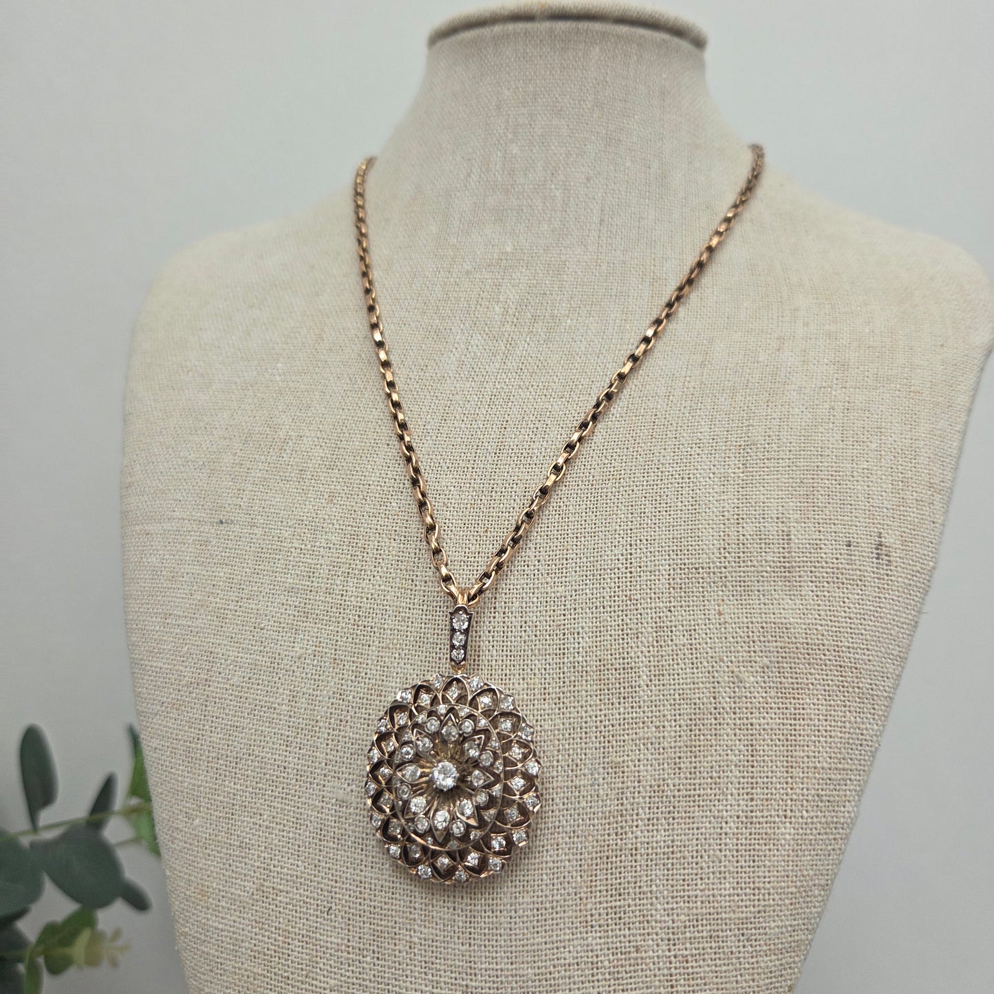 Victorian Antique 2.50ct Old Cut Diamond Oval Cluster Pendant-come-Brooch