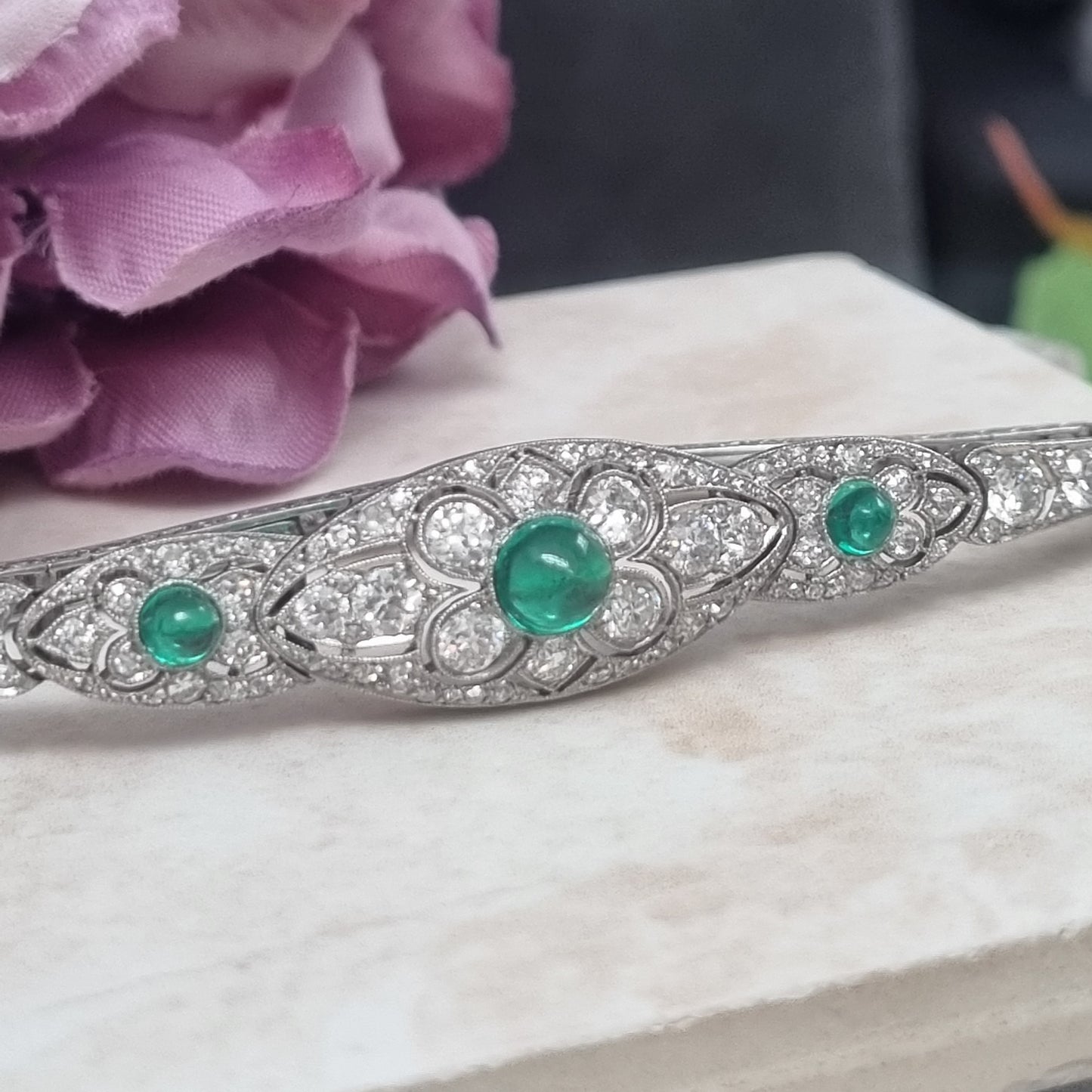 Fine Art Deco Cabochon Emerald and Diamond Bracelet
