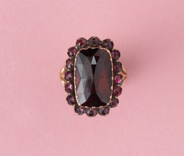 Antique Georgian Garnet Rectangular Cluster Ring; set with rose cut garnets in 18ct yellow gold, marked with the tête de coq, Perpignan, France, Circa 1820