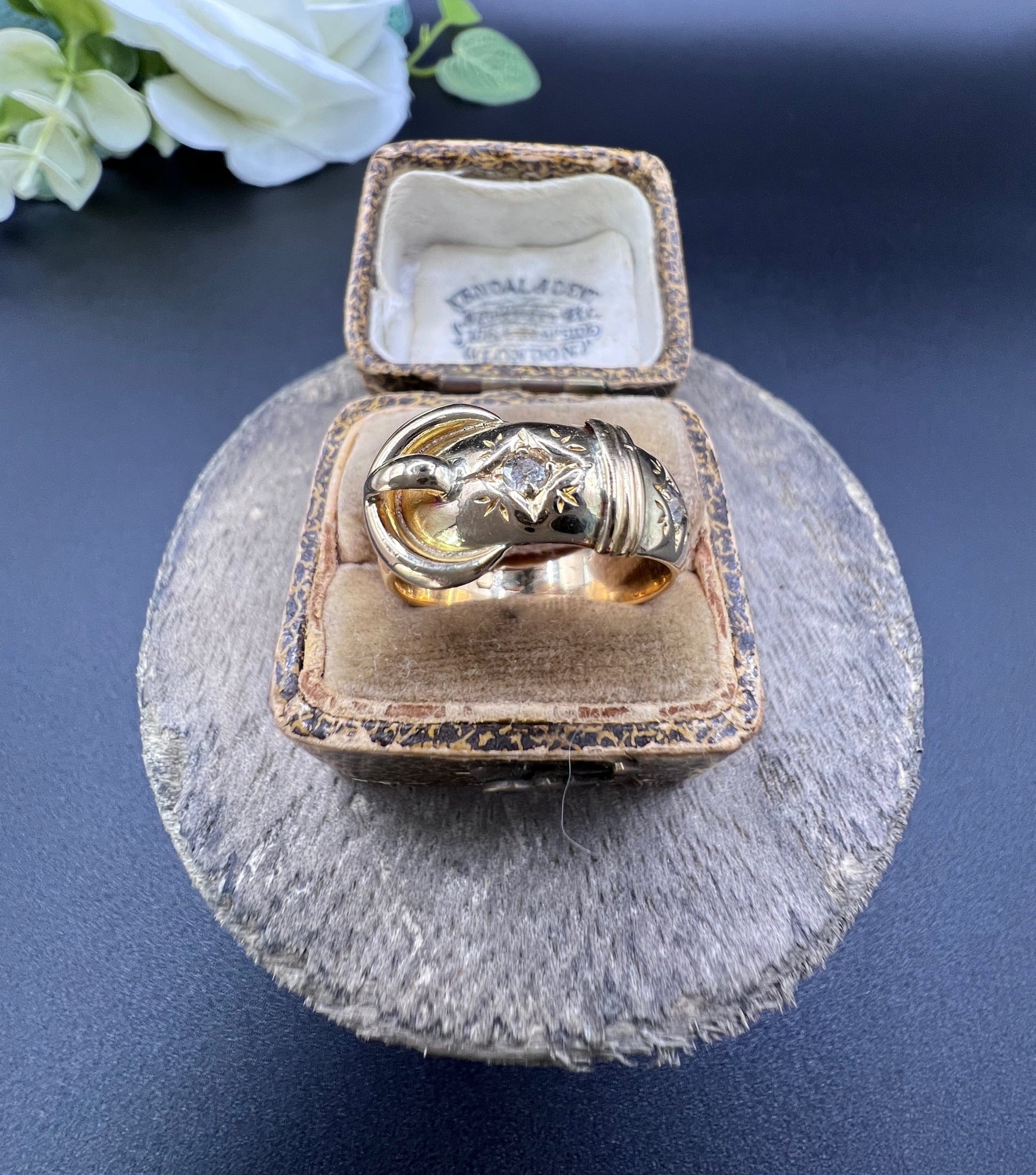 Antique 18 ct Yellow Gold, Edwardian Star Set Diamond Buckle/Belt Ring