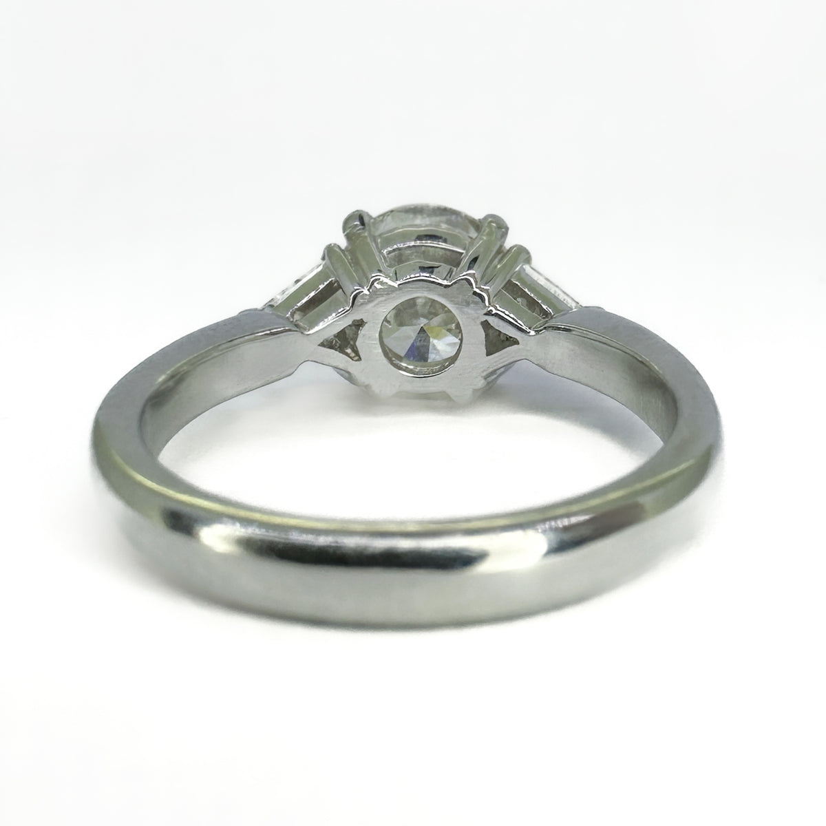 GIA Certified 1.40ct Diamond Solitaire Engagement Ring with Trillion Shoulders in Platinum