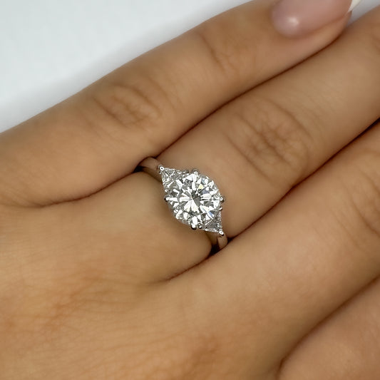 GIA Certified 1.40ct Diamond Solitaire Engagement Ring with Trillion Shoulders in Platinum