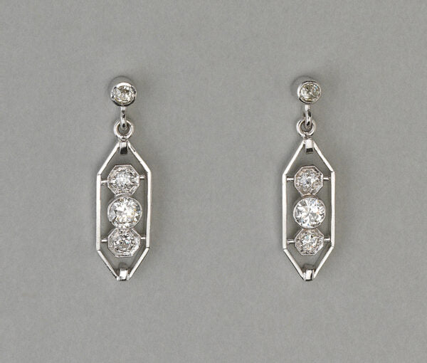 Diamond Drop Earrings in Platinum and White Gold, 0.95 carat total