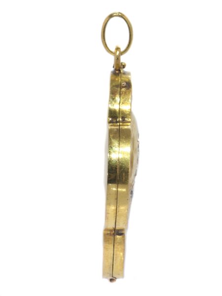 Antique Art Nouveau Locket Lady's Head in Four Leaf Clover Set With Rose Cut Diamonds