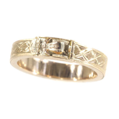 Antique Victorian 18ct Gold Ring with Secret Compartment