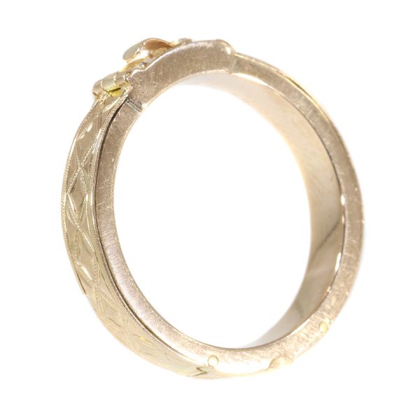 Antique Victorian 18ct Gold Ring with Secret Compartment