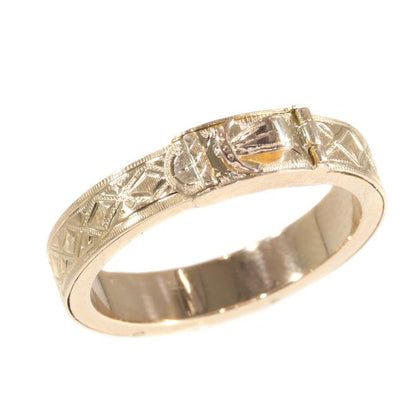 Antique Victorian 18ct Gold Ring with Secret Compartment