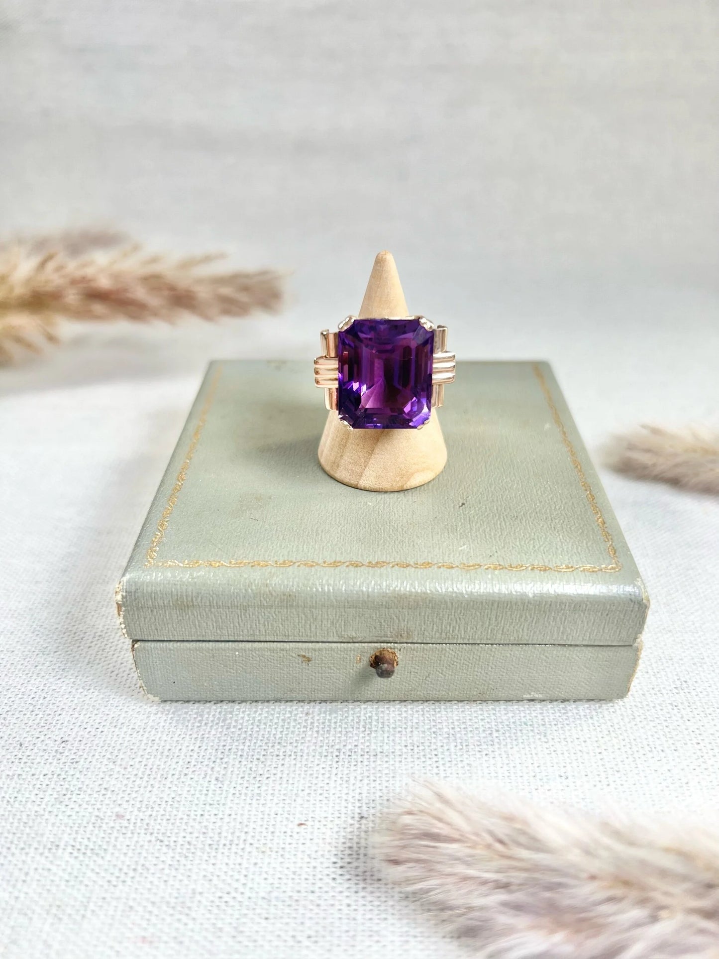 Vintage 14 Carat Yellow Gold Large Amethyst Cocktail Ring, Circa 1940