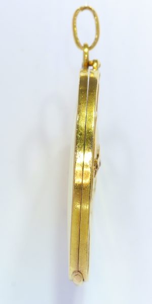 Art Nouveau Four Leaf Clover Locket Pendant with Rose Cut Diamonds, Circa 1900