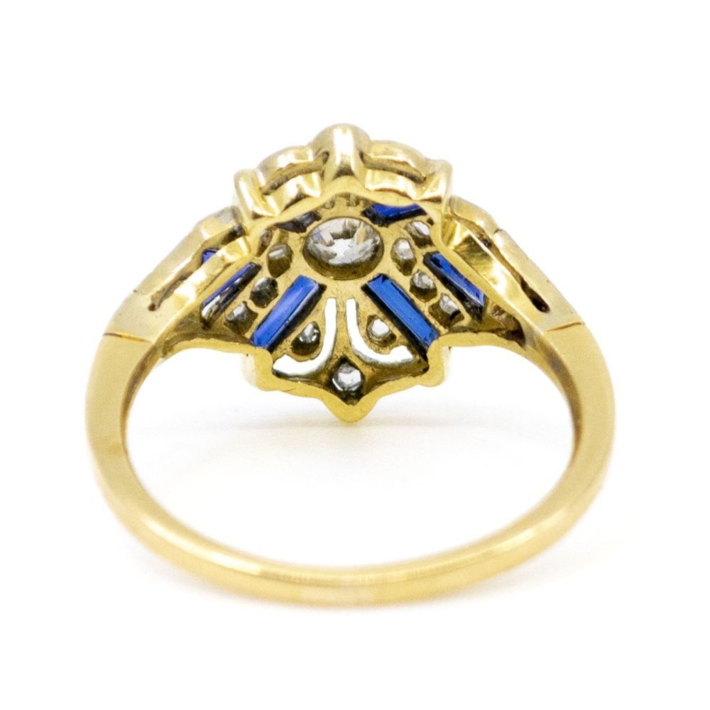 Antique Art Deco Sapphire and Diamond Ring