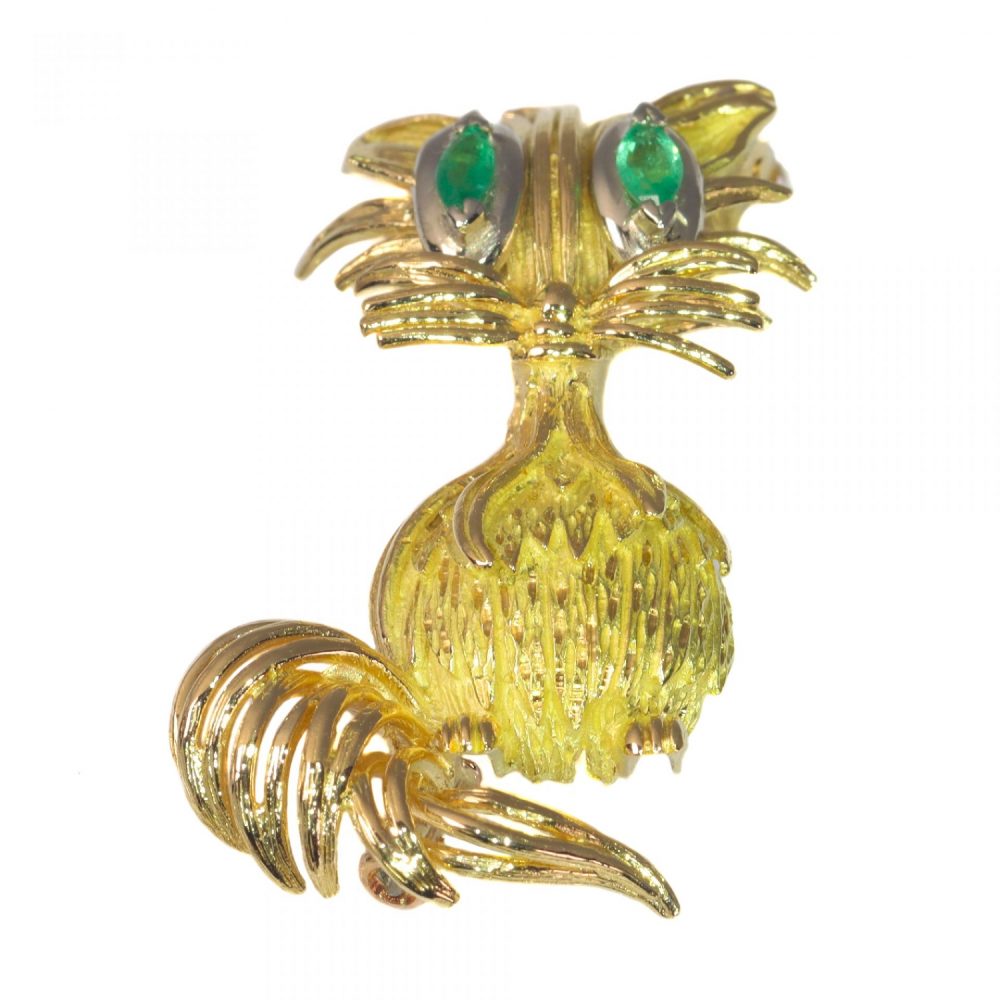 Vintage French 18ct Yellow Gold Cat Brooch with Emerald Eyes, Circa 1950