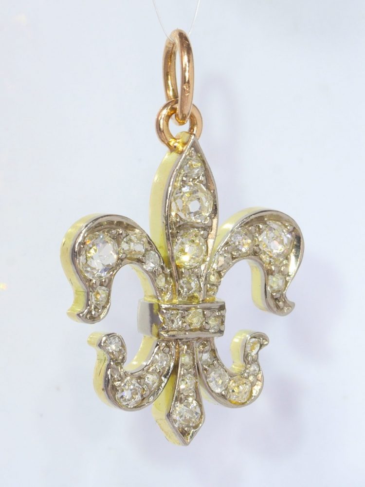 Antique Old Cut Diamond Fleur de lis Pendant, 0.90 carat total, Circa 1900