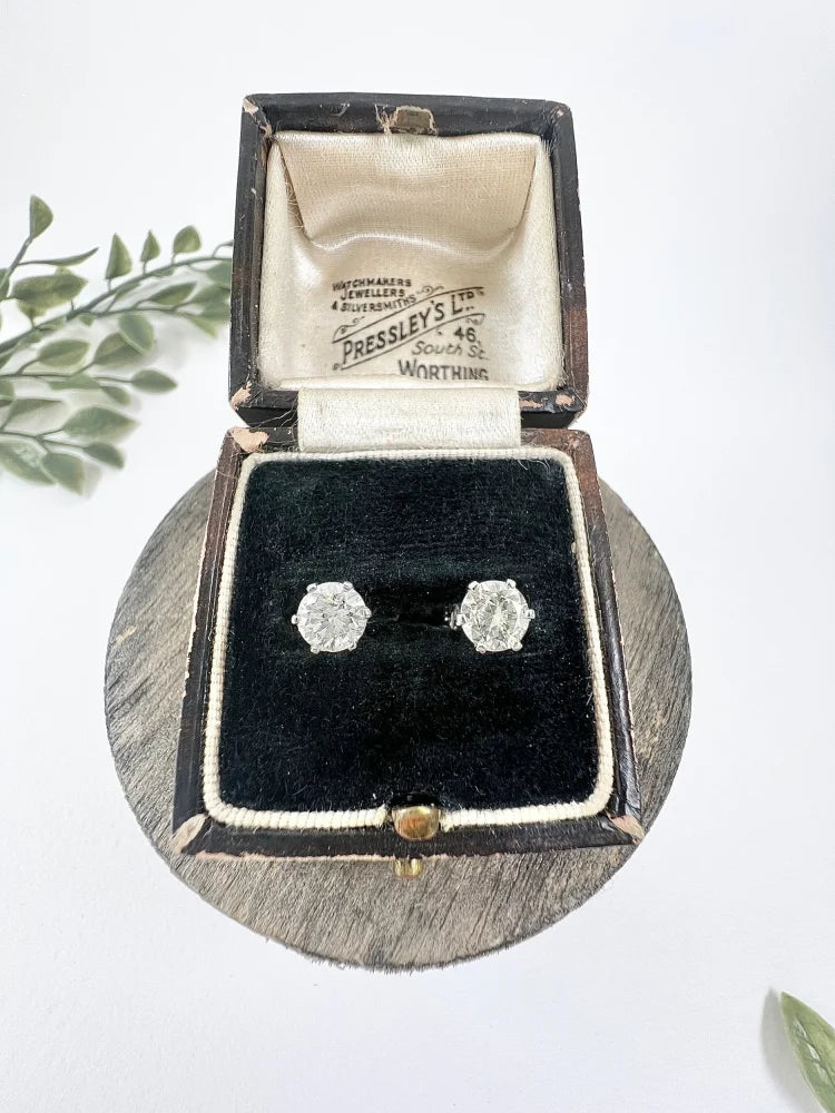 Modern Diamond Stud Earrings In 18 Carat White Gold