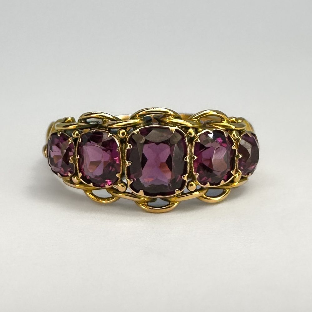 Antique Victorian Almandine Garnet Ring in 15ct Yellow Gold