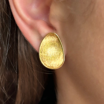 Contemporary Italian Marco Bicego Lunaria 18ct Yellow Gold Stud Earrings