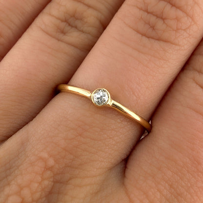 0.10ct Diamond Single Stone Engagement Ring