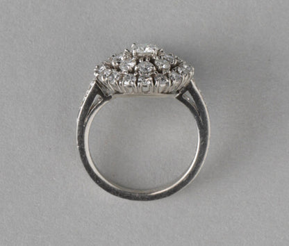 Tiffany and Co Vintage 1.75ct Diamond and Platinum Circular Cluster Ring