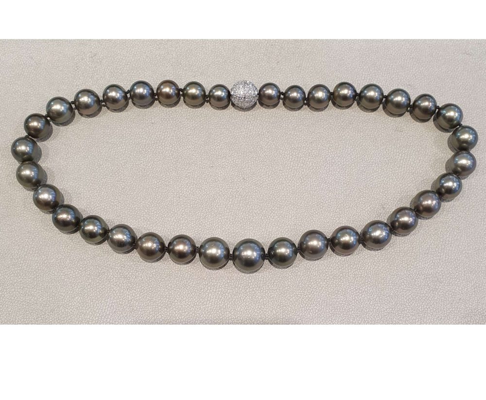 Vintage Tahitian Pearl Necklace with Diamond Ball Clasp