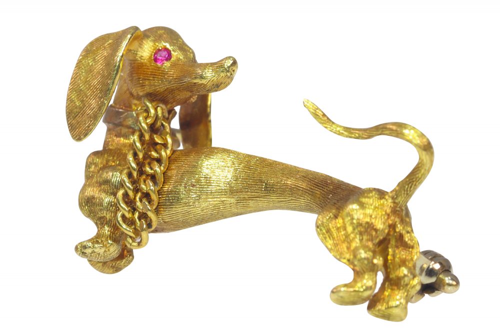 Vintage gold dachshund dog brooch