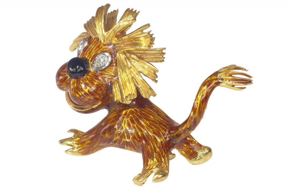 Vintage 18ct Yellow Gold Lion Brooch with Enamel Diamond Eyes