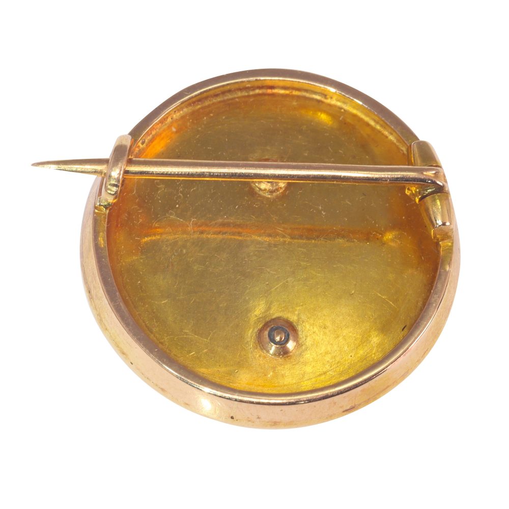 18ct Yellow Gold Circular Brooch with Ruby and White Enamel Fleur de Lis