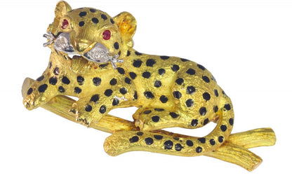 Vintage 1960s Yellow Gold Leopard Brooch with Enamel Spots and Diamonds