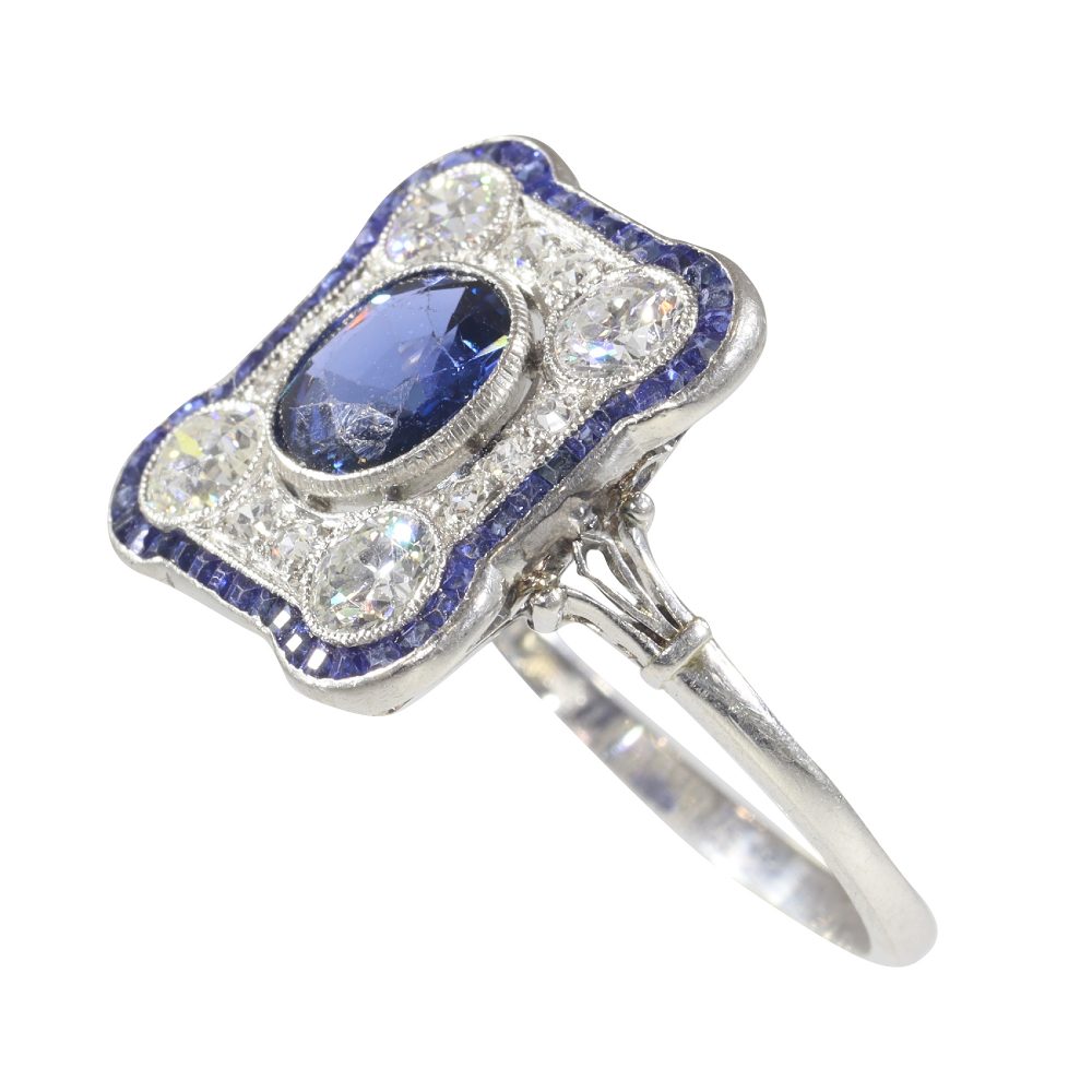 Art Deco sapphire ring