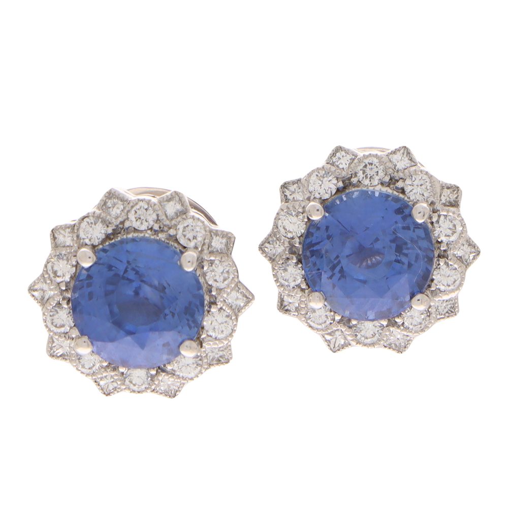 Sapphire and diamond earrings in white gold