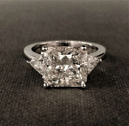 3.11ct J VVS2 Radiant Cut Diamond Ring with Certificate