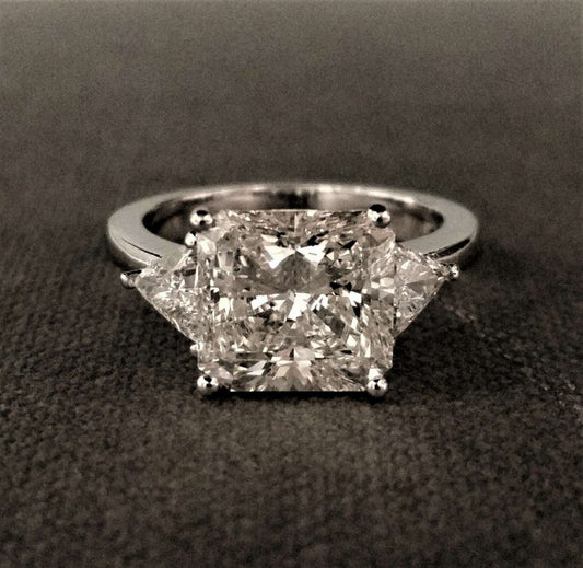3.11ct J VVS2 Radiant Cut Diamond Ring with Certificate