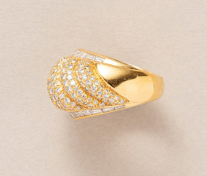 Van Cleef & Arpels 18ct Gold & Diamond Ring