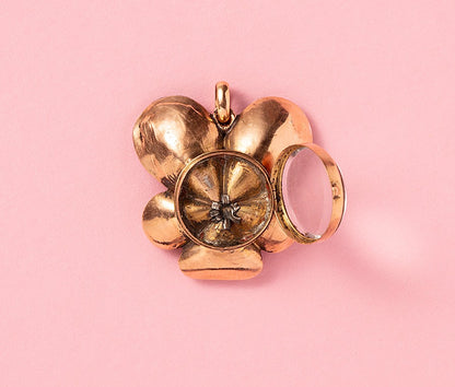 19th Century 18ct Gold Pansy Pendant
