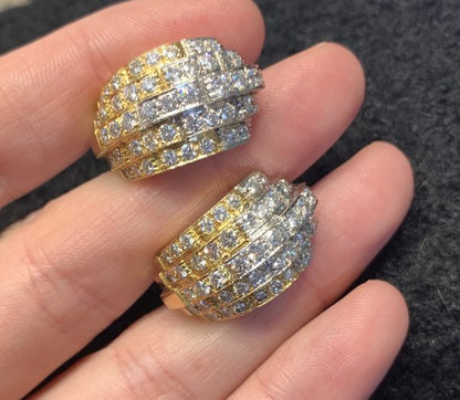 Contemporary Diamond Earrings in 18ct Gold, 4.00 carat total