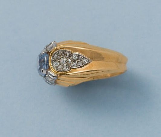 Cartier 4ct Ceylon Sapphire and Diamond Dress Ring, Signed and numbered monture Cartier, M6635