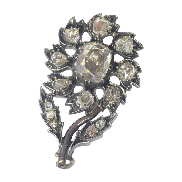 Antique 1.0 Carat Diamond Flower Brooch In Silver And 18 Carat Rose Gold
