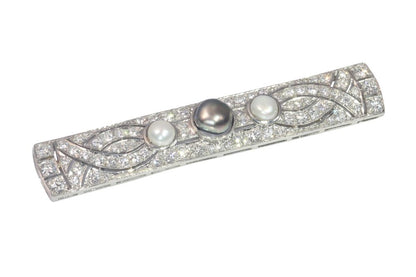 Vintage 3.28ct Diamond and Pearl Brooch in Platinum