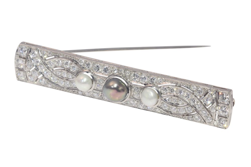 Vintage 3.28ct Diamond and Pearl Brooch in Platinum