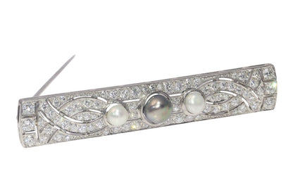 Vintage 3.28ct Diamond and Pearl Brooch in Platinum